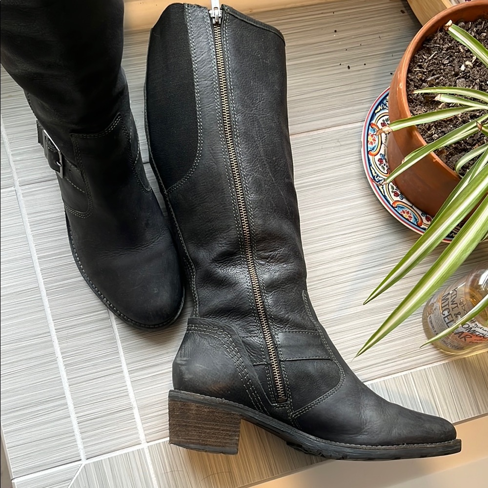 L.L. Bean Leather Riding Boots - Picture 6 of 7